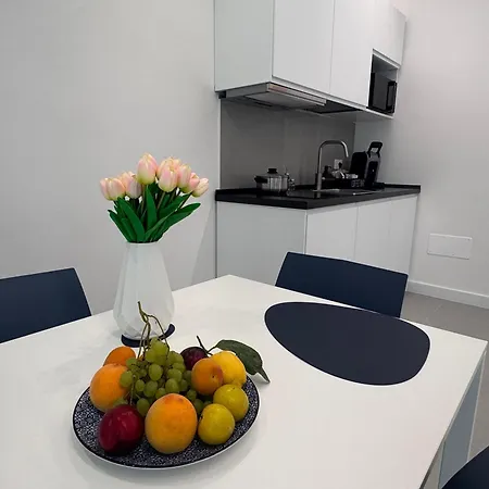 Meraviglia - Centro Close To The Station And Pier Bed and breakfast 4*